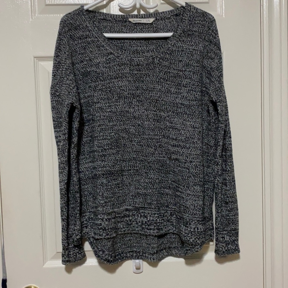 Knit sweater